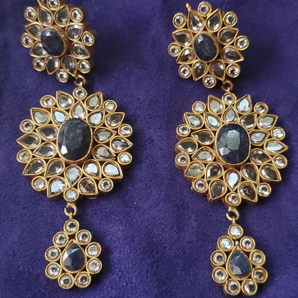 Indian/Pakistani style earrings - Picture 3 of 4